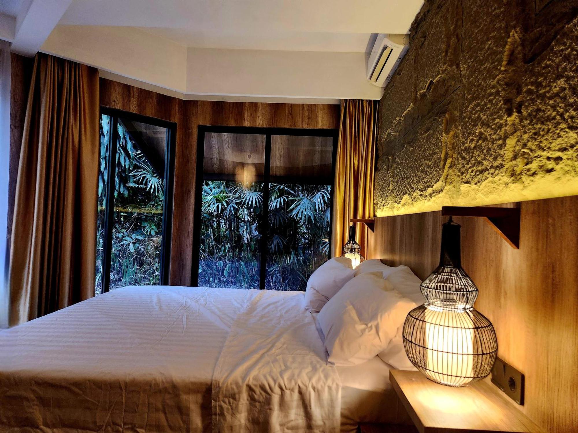 Villa 4-Br Klub Bunga No 4 Batu Malang ภายนอก รูปภาพ